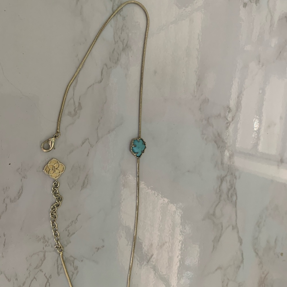 KENDRA SCOTT BLUE AND GOLD NECKLACE